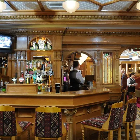 Park House Hotel 4*