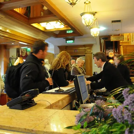 Park House 4* Galway